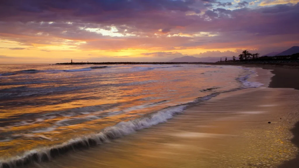 Playa de Cabopino (Marbella)