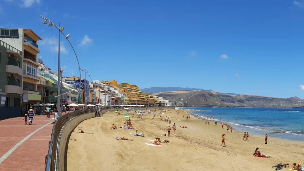 Playa de Las Canteras (Las Palmas)